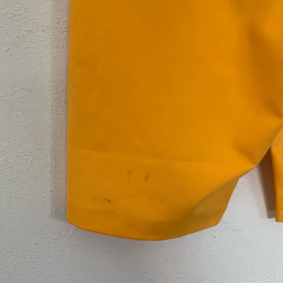 girlfriend collective saddle mustard yellow compression active shorts Small - Picture 5 of 5